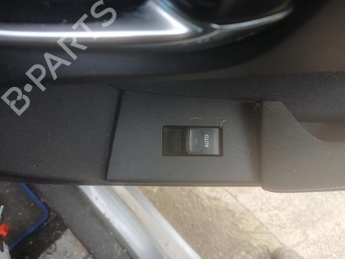 Used Right rear window switch TOYOTA AURIS Estate (_E18_) 1.8 Hybrid (ZWE186_, ZWE186R, ZWE186H) (136 hp) 31621380