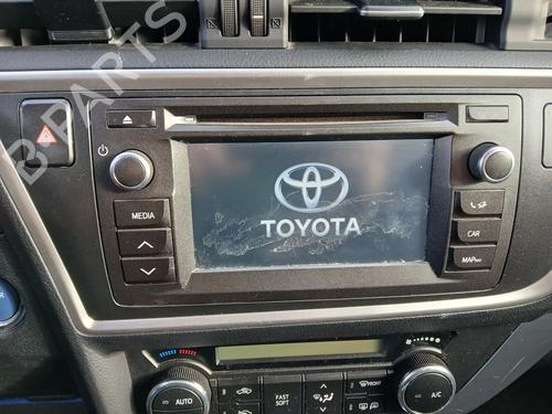 Bilradio TOYOTA AURIS Estate (_E18_) 1.8 Hybrid (ZWE186_, ZWE186R, ZWE186H) (136 hp) 31621409