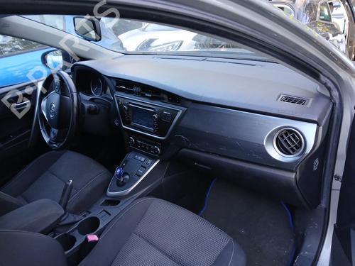 Used Airbag Kit TOYOTA AURIS Estate (_E18_) 1.8 Hybrid (ZWE186_, ZWE186R, ZWE186H) (136 hp) 31629637