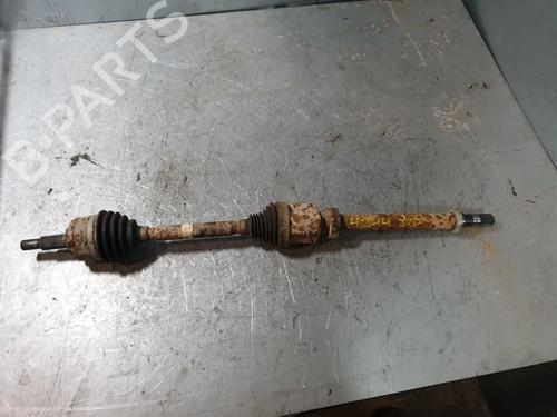 Arbre de transmission avant droit DACIA LODGY (JS_) 1.3 TCe 130 (JSNE) (131 hp) 31632330