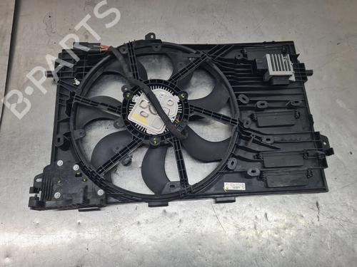 Used Radiator fan RENAULT MEGANE IV Hatchback (B9A/M/N_) 1.5 Blue dCi 115 (B9A6) (116 hp) 31632337
