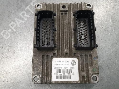 Motorstyringsenhed FIAT 500 (312_) 1.2 (312AXA1A) (69 hp) 31668091