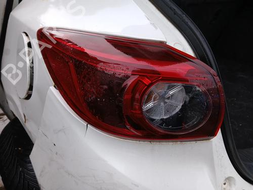 Farolim esquerdo MAZDA 3 (BM, BN) 2.0 (165 hp) 31668145