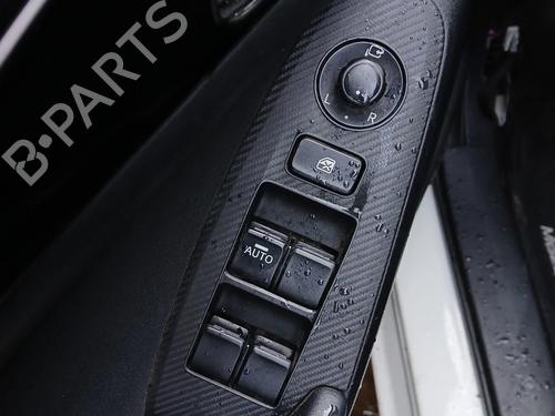 Used Left front window switch MAZDA 3 (BM, BN) 2.0 (165 hp) 31668135