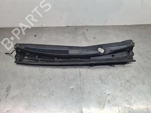 Scuttle Panel TOYOTA YARIS (_P13_) 1.5 Hybrid (NHP130_, NHP130) (101 hp) 31668205