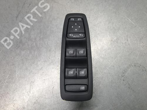 Used Left front window switch RENAULT KADJAR (HA_, HL_) 1.5 BLUE dCi 115 (HLA6) (116 hp) 31672740
