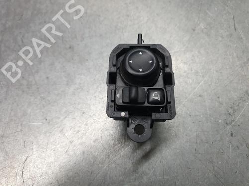 Used Switch RENAULT KADJAR (HA_, HL_) 1.2 TCe 130 (HLMR) (130 hp) 31672753