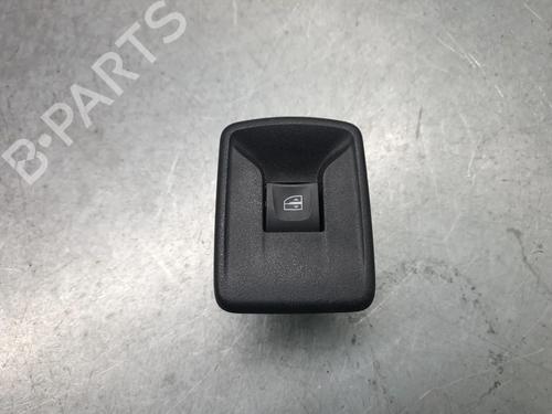 Mando elevalunas delantera derecho DACIA SANDERO II 1.0 SCe 75 (B8JC, B8JD, B8NC) (73 hp) 31687947