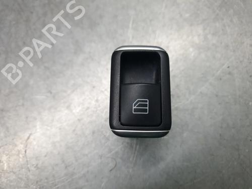 Pulsantiera posteriore sinistra MERCEDES-BENZ CLA Shooting Brake (X117) CLA 180 d (117.912) (109 hp) 31687951