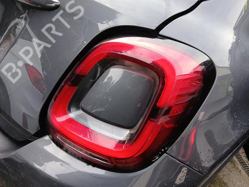 Rückleuchte Rechts für FIAT 500X (334_) 1.3 (334.AXR11) (150 hp) 31712023