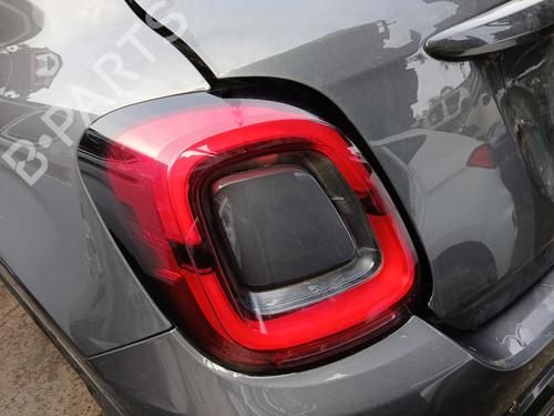 Farolim esquerdo FIAT 500X (334_) 1.3 (334.AXR11) (150 hp) 31712024