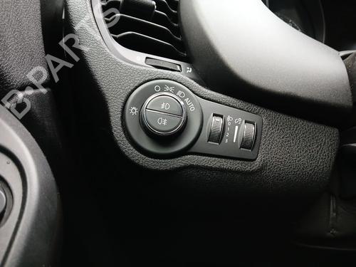 Comando luci FIAT 500X (334_) 1.3 (334.AXR11) (150 hp) 31712040