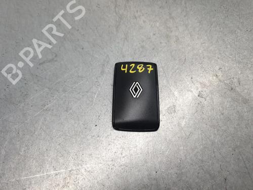 Used Electronic module RENAULT CAPTUR II (HF_) LPG (HFMT) (101 hp) 31760319