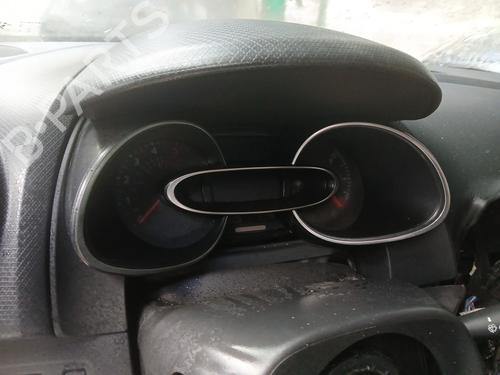 Cockpit RENAULT CLIO IV (BH_) 1.5 dCi 90 (90 hp) 31802027