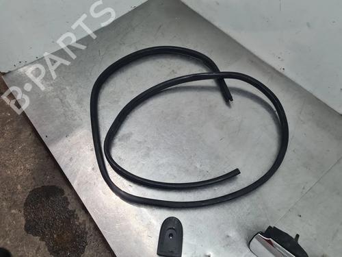 Used Rubber door seal RENAULT KANGOO Express (FW0/1_) 1.5 dCi 110 (FW06, FW12) (110 hp) 31829849