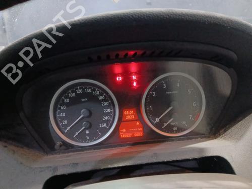 Compteur de vitesse BMW 6 (E63) 650 i (367 hp) 31842576