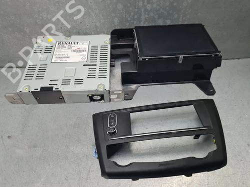 Used Radio RENAULT KADJAR (HA_, HL_) 1.2 TCe 130 (HLMR) (130 hp) 31836098
