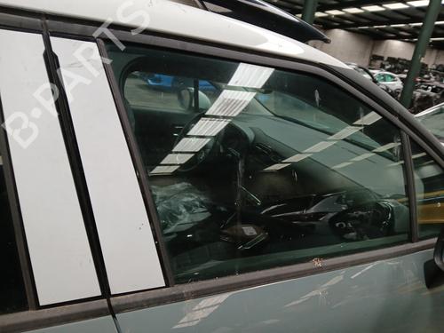 front-right-door-window-citroen-c3-aircross-ii-2r_-2c_-2017-31857824 main image