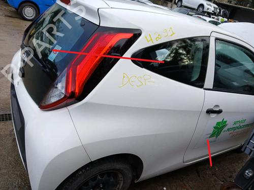 Bagstkærm Højre TOYOTA AYGO (_B4_) 1.0 VVTi (KGB40) (72 hp) 31871951