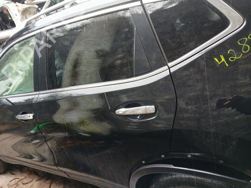 Porte arrière gauche NISSAN X-TRAIL III (T32_, T32R, T32RR) 1.6 dCi (T32) (130 hp) 31873592