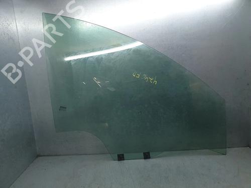 luna-delantera-derecha-dacia-duster-hm_-2017-30749969 main image