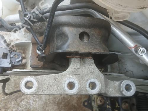 engine-mount-citroen-c3-iii-sx-2016-31923569 main image