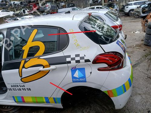 Bagskærm venstre PEUGEOT 208 I (CA_, CC_) 1.6 HDi / BlueHDi 75 (75 hp) 31923603