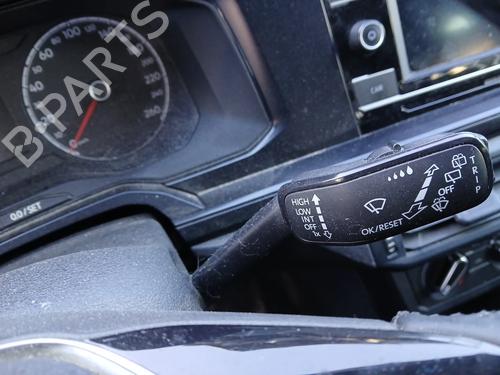 Commodo Essuie Glace / Phare VW POLO VI (AW1, BZ1, AE1) 1.0 (75 hp) 31930143