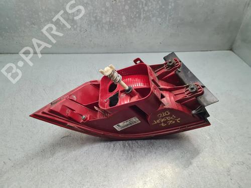 Right taillight VW PASSAT B7 (362) 1.6 TDI | BP12054616C35