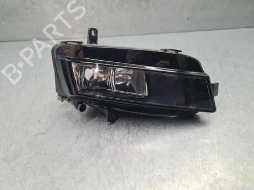 Used Right front fog light VW GOLF VII (5G1, BQ1, BE1, BE2) 1.6 TDI (105 hp) 31930195