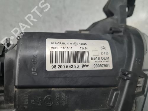 Right headlight CITROËN C3 III (SX) 1.5 BlueHDi 100 (SXYHYP, SXYHTU) | BP31941579C29