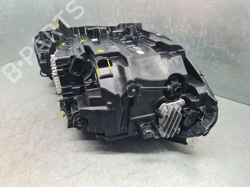 Left headlight BMW 1 (F40) | BP31943926C28