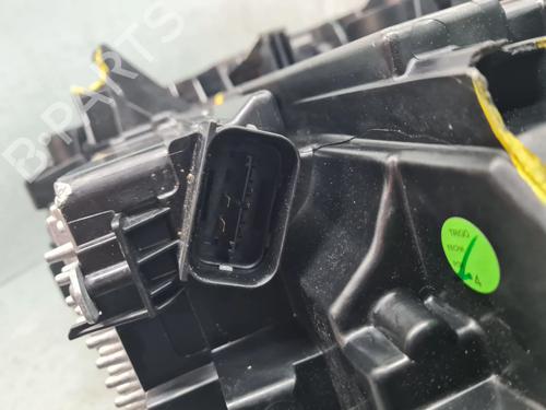 Left headlight BMW 1 (F40) | BP31943926C28