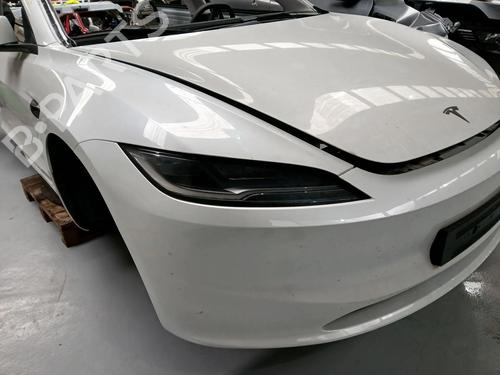 Frontpaket TESLA MODEL 3 (5YJ3) EV AWD | BP31945710S1