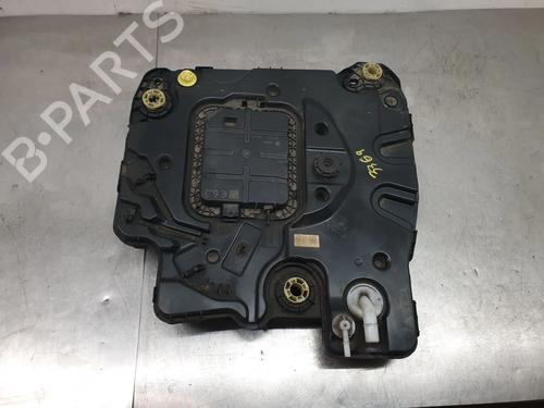 Used AdBlue tank CITROËN C3 III (SX) 1.5 BlueHDi 100 (SXYHYP, SXYHTU) (102 hp) 31950322