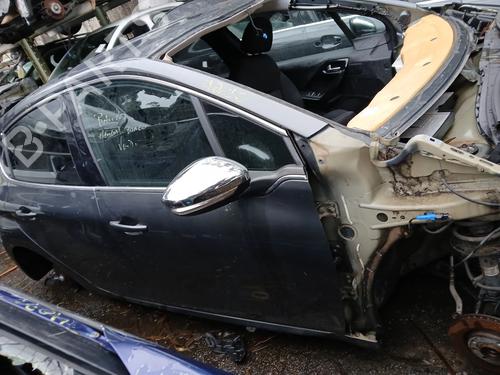 Used Right front door PEUGEOT 208 I (CA_, CC_) 1.2 PureTech 82 (82 hp) 31956519