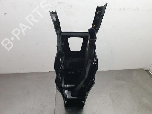 Armrest / Center console RENAULT KADJAR (HA_, HL_) 1.3 TCe 160 (HLNC) | BP24836266I20 