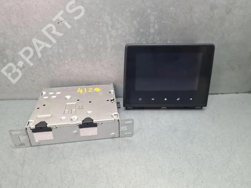 Used Radio RENAULT CAPTUR II (HF_) TCe 100 (HFMT) (101 hp) 31956555