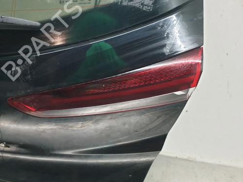 Used Right tailgate light RENAULT CAPTUR II (HF_) TCe 100 (HFMT) (101 hp) 28214608