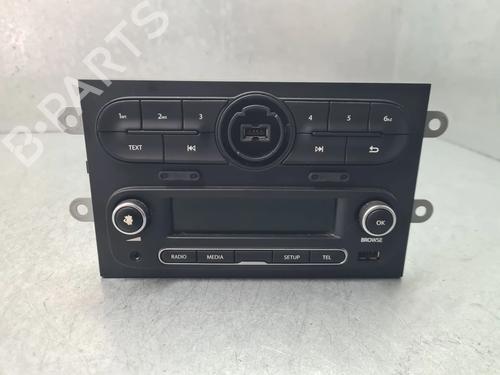 Used Radio RENAULT TWINGO III (BCM_, BCA_) 1.0 SCe 70 (71 hp) 31959664