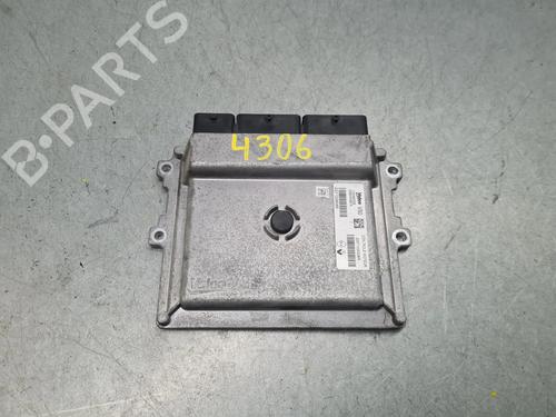 Used Engine control unit (ECU) DACIA SANDERO II TCe 90 (B8M1, B8MA, B8AC) (90 hp) 31994552