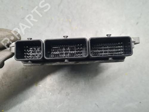 Engine control unit (ECU) DACIA SANDERO II TCe 90 (B8M1, B8MA, B8AC) | BP31994552M57