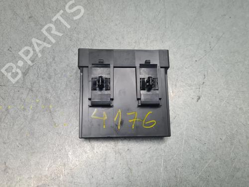 Used Electronic module CITROËN C4 III (BA_, BB_, BC_) 1.5 BlueHDi 130 (BBYHZB) (131 hp) 31996438