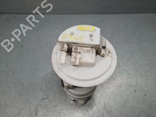 Used Fuel pump PEUGEOT 3008 II SUV (MC_, MR_, MJ_, M4_) 1.2 THP/ PureTech 130 (MRHNSM, MRHNSU, MRHNSJ, MRHNYW,... (131 hp) 32002653