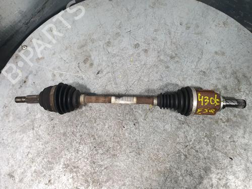 Drivaksel fortil venstre DACIA SANDERO II TCe 90 (B8M1, B8MA, B8AC) (90 hp) 32003605