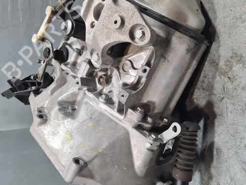 Gearbox CITROËN C4 CACTUS 1.2 VTi 82 | BP32024215M3