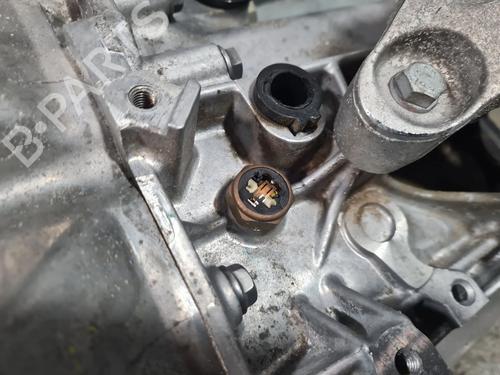 Gearbox CITROËN C4 CACTUS 1.2 VTi 82 | BP32024215M3