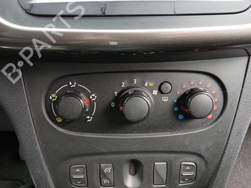 climate-control-dacia-sandero-ii-2012-32075191 main image