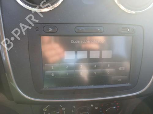 Autoradio DACIA SANDERO II TCe 90 (B8M1, B8MA, B8AC) (90 hp) 32075195