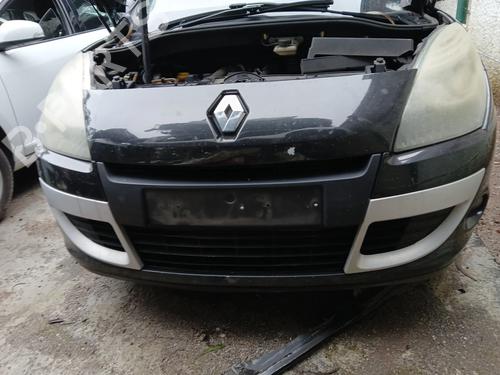 Used Front bumper RENAULT SCÉNIC III (JZ0/1_) 1.5 dCi (106 hp) 32084188
